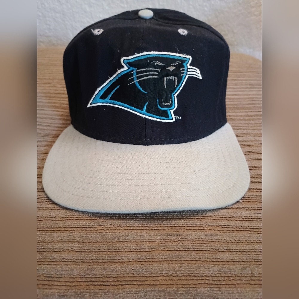 Vintage Carolina Panthers New Era Snapback